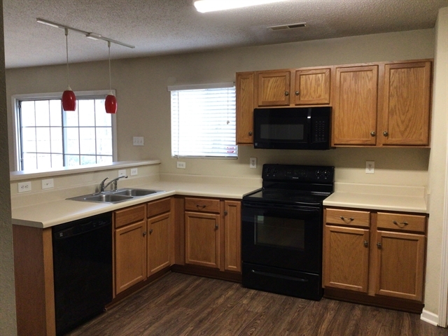 Building Photo - 3744 Foxton Drive