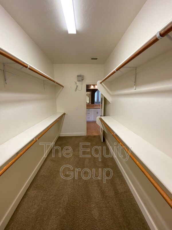 Building Photo - 2933 W Harold Ct