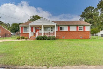 Building Photo - 1011 Robinson Rd