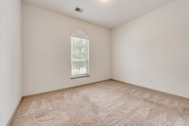 Building Photo - A must see home in WYLIE ISD!!