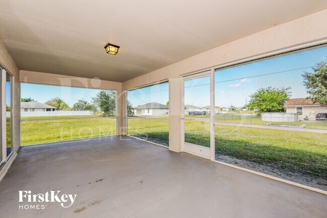 Building Photo - 405 NW 6th Terrace