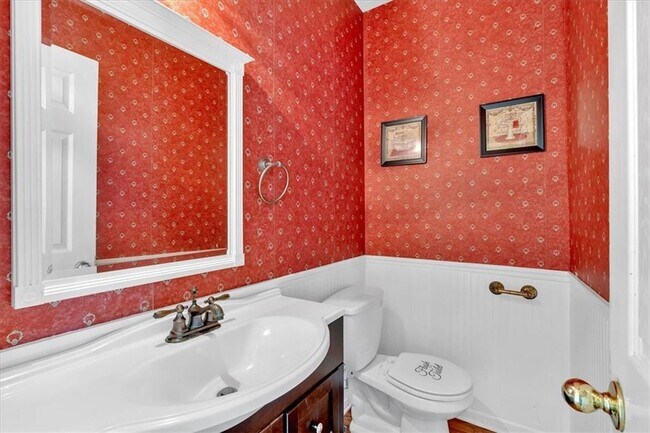 Building Photo - 3525 Sir Johns Ct NW