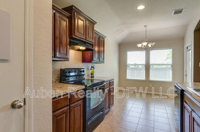 Building Photo - 4533 Wheatland Dr