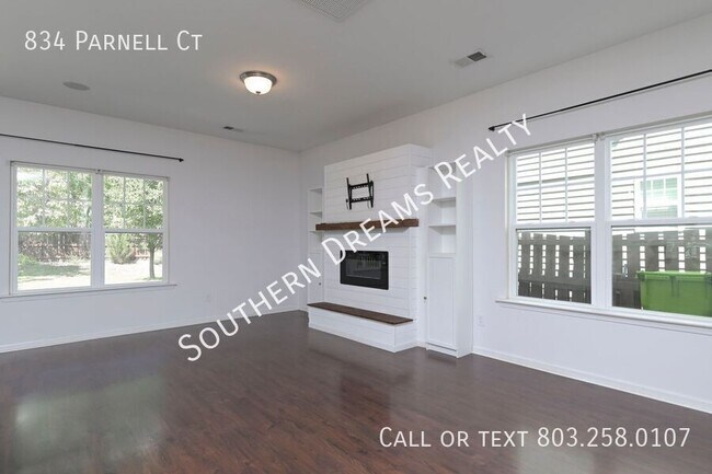 Building Photo - 834 Parnell Ct