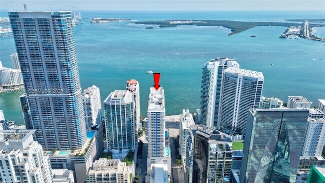 Building Photo - 1200 Brickell Bay Dr