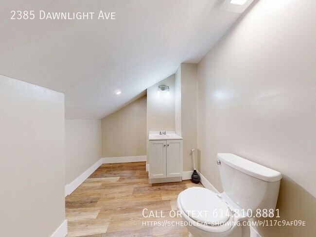 Building Photo - 2385 Dawnlight Ave