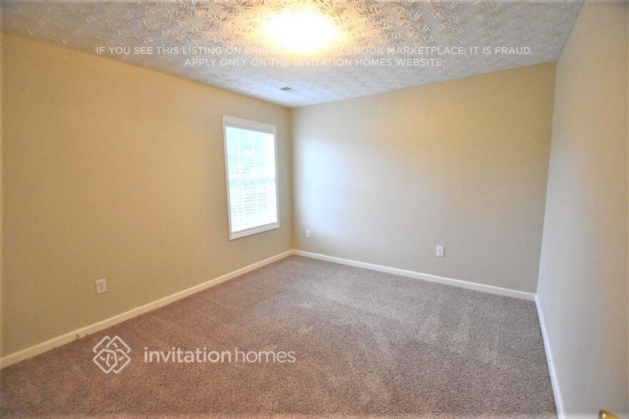 Building Photo - 850 Fawnfield Dr