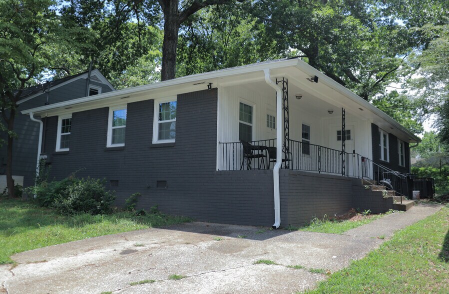 Building Photo - 1432 Clermont Ave