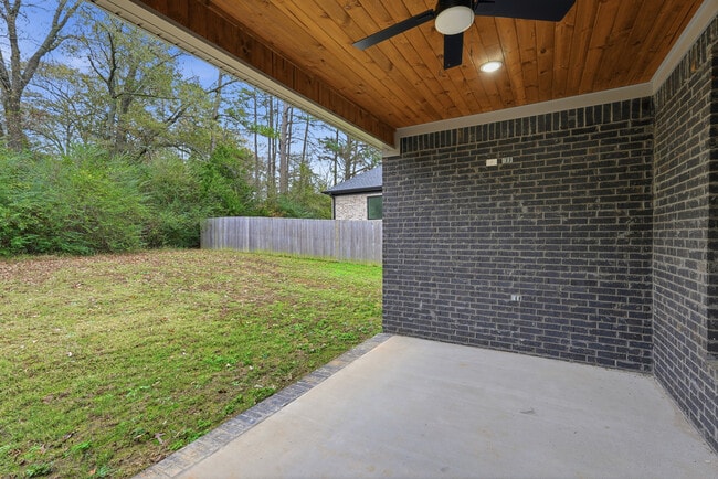 Building Photo - 19 Denali Dr