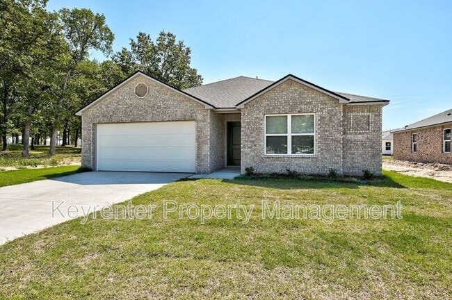 Building Photo - 504 Old Hickory Ln