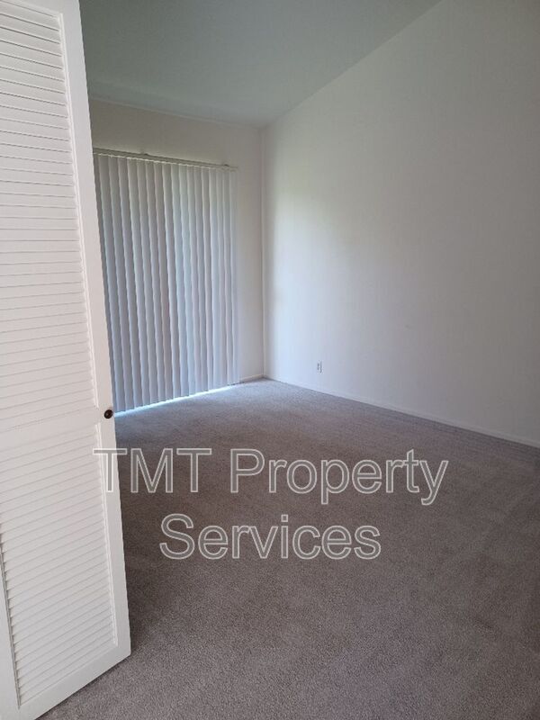 Building Photo - 37 El Mirador Ct