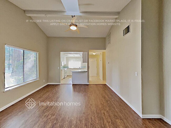 Building Photo - 7015 Calexico Ln