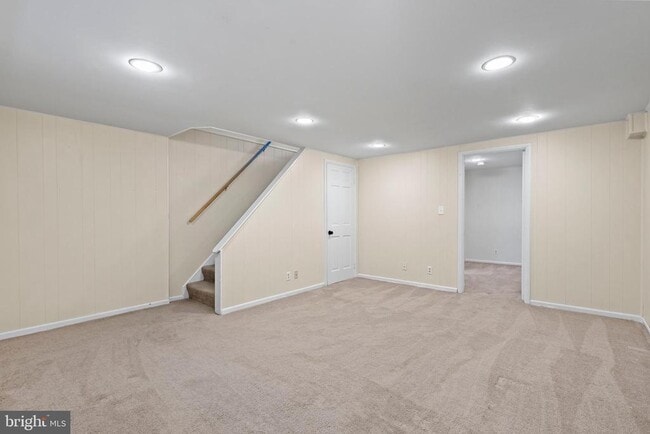 Building Photo - 4676 36th St S