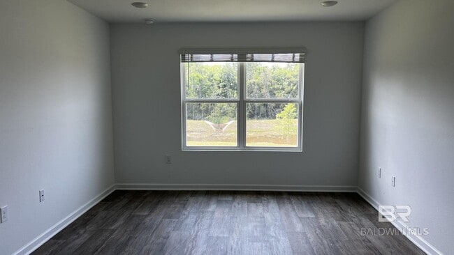 Building Photo - 13580 Cannes Ct