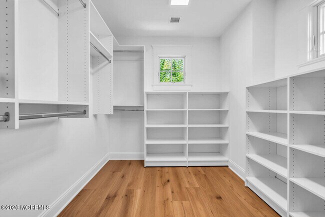 Building Photo - 44 Cowart Ave