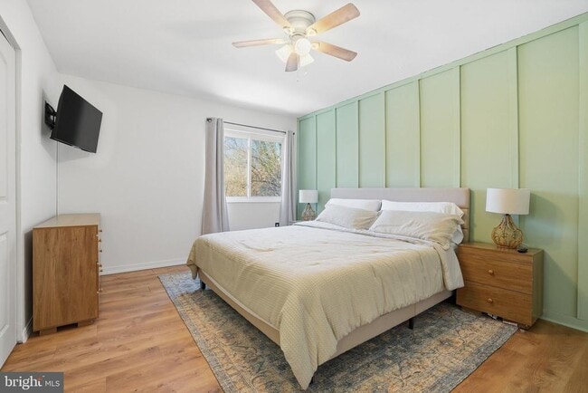 Building Photo - 3750 Clarendon Ave