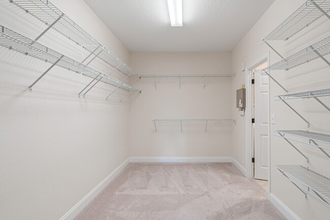 Building Photo - 104 Sunali Ln