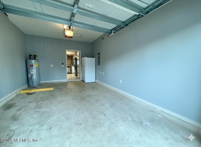 Building Photo - 621 Southbranch Dr