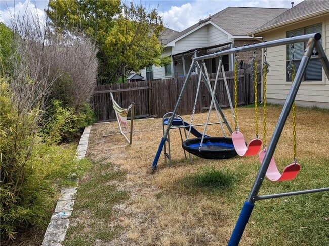 Building Photo - 11512 Flushwing Dr