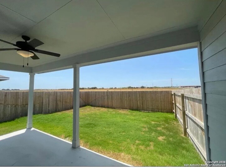 Building Photo - 537 Grayson Ln