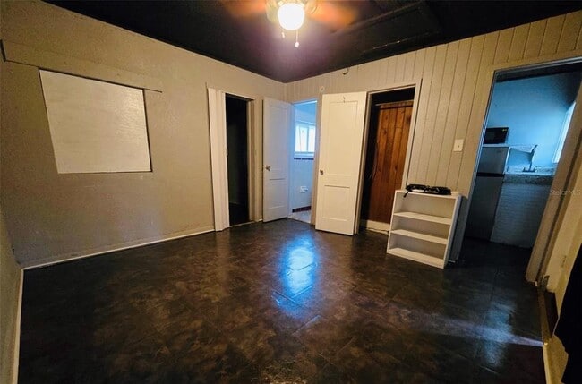 Building Photo - 8010 SE US Hwy 301