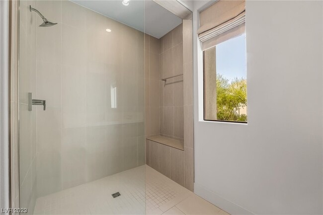 Building Photo - 406 Solitude Peak Ln