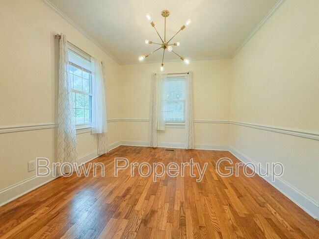Building Photo - 946 McKimmon Rd