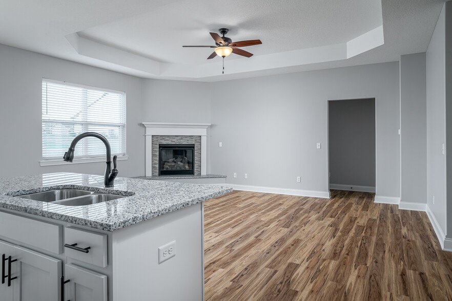 Building Photo - 5302 Addyson Dr