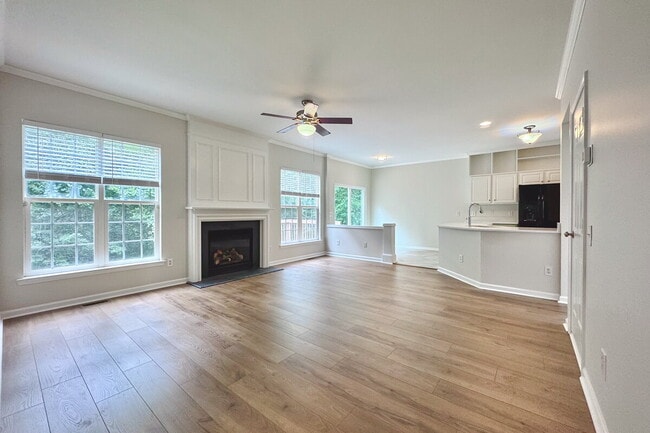 Building Photo - 9148 Hillston Ridge Rd