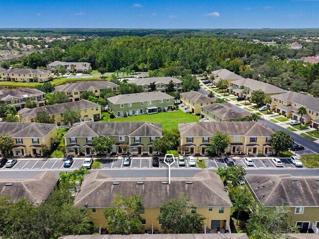 Building Photo - 8518 Gablebend Way