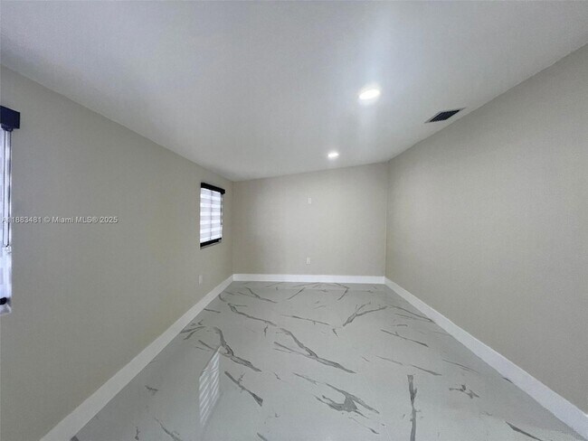 Building Photo - 11800 SW 176th St