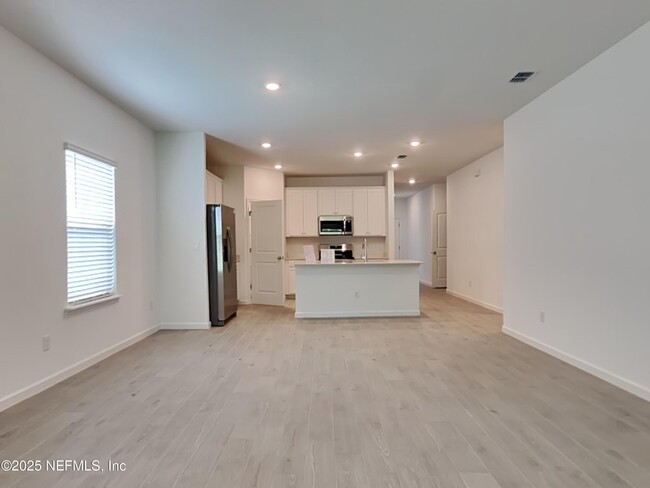 Building Photo - 8264 Horsebit Cir
