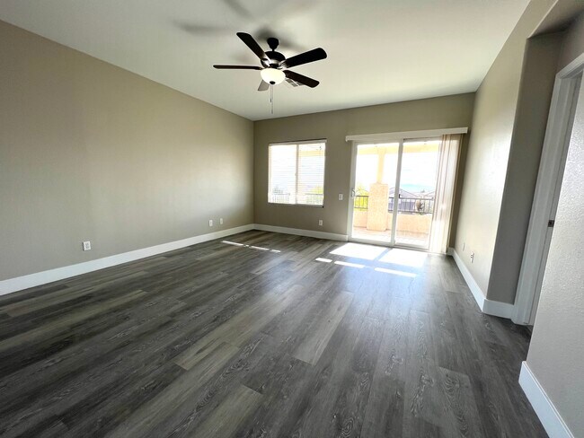 Building Photo - 12037 Contorno Vista Ct