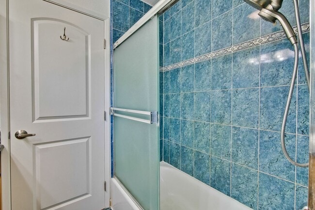 Building Photo - 2-Bed Cupertino Home with Private Yard, In-Unit Laundry, Pool and Clubhouse