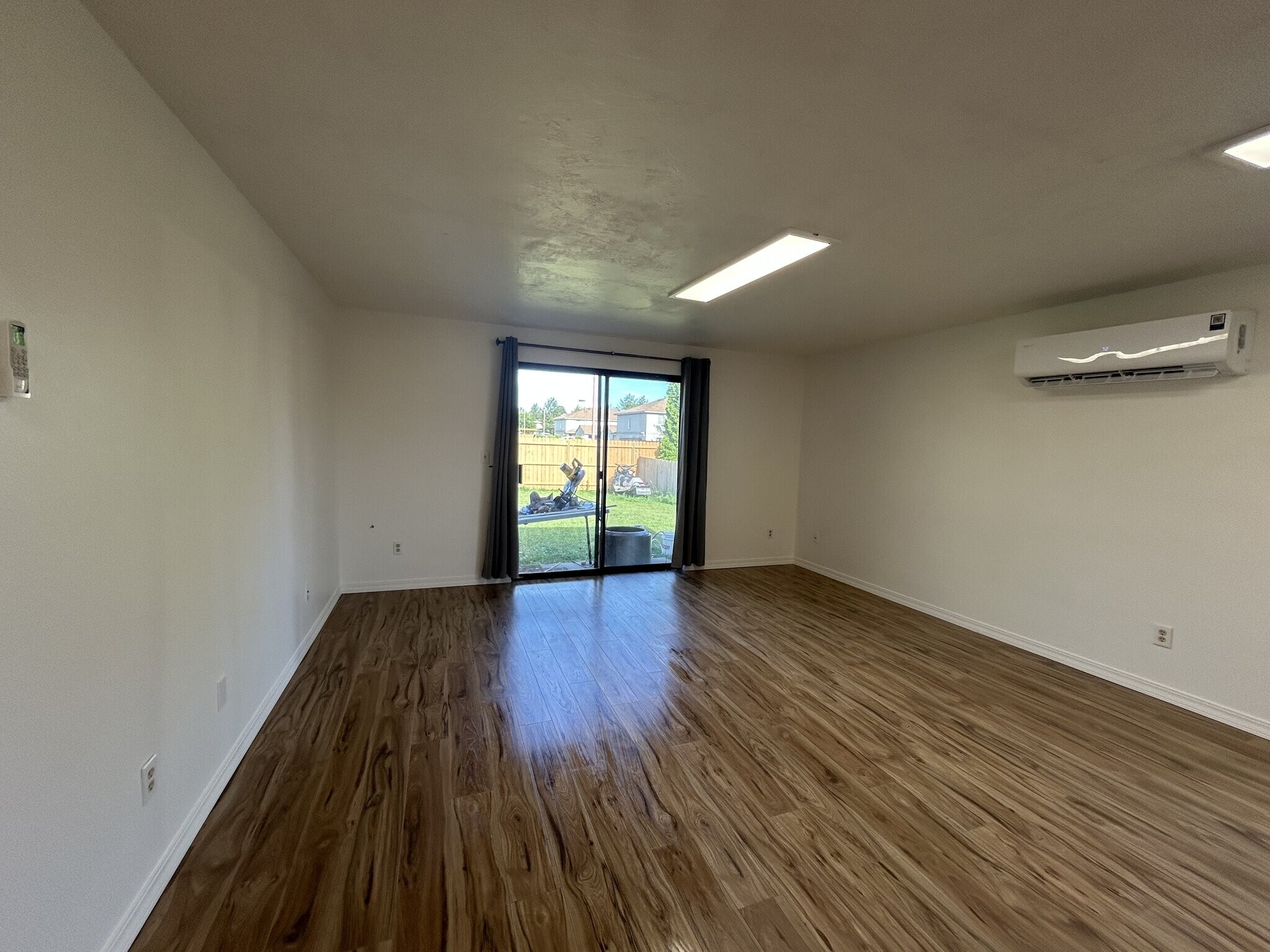 Building Photo - 1808 Regal St