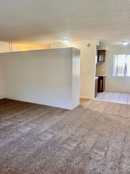 Building Photo - 4046 W 132nd St