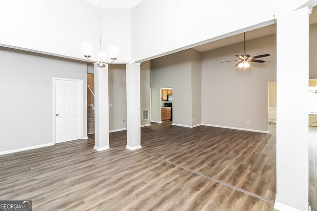 Building Photo - 4223 Butternut Pl