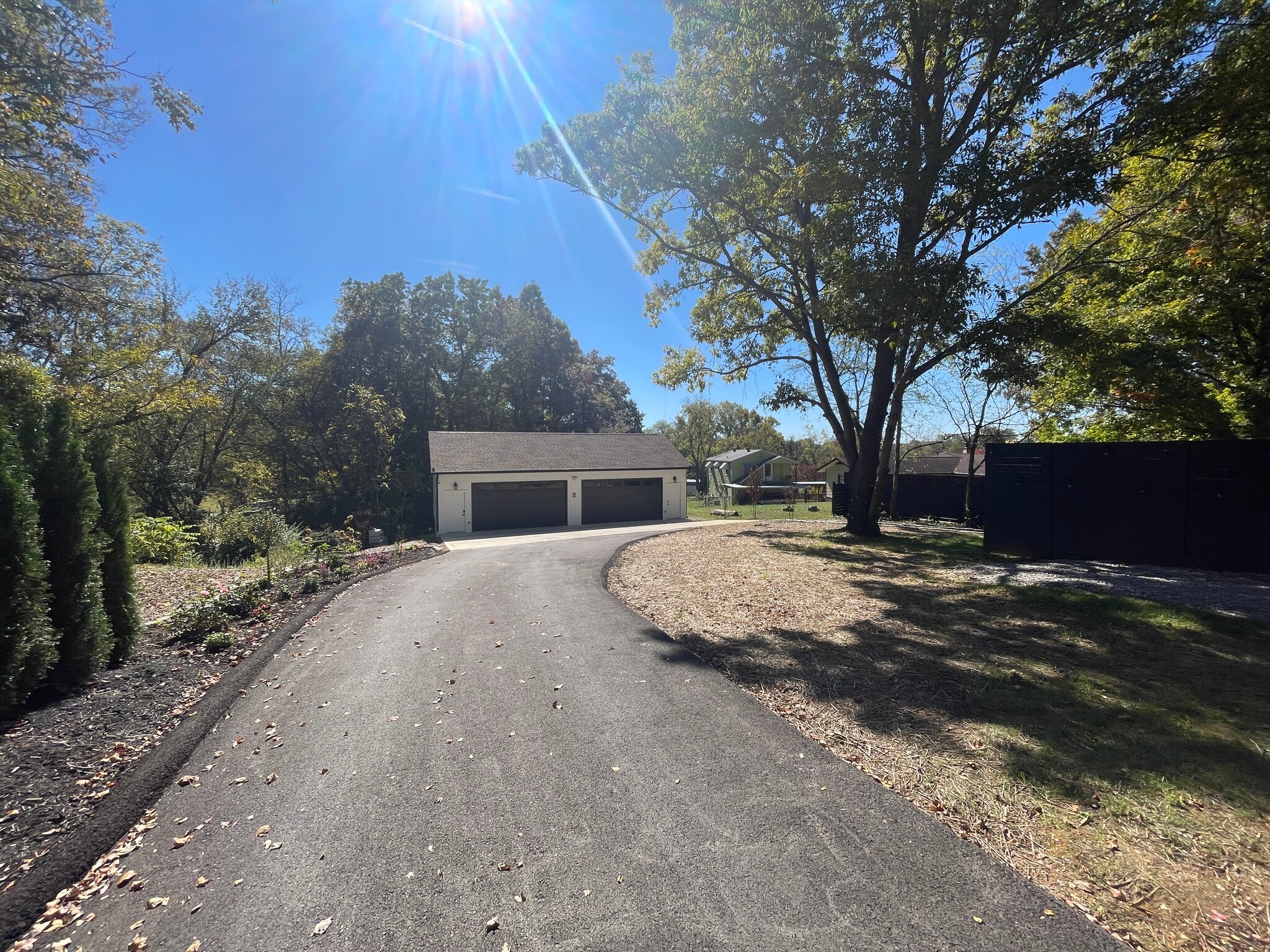 Building Photo - 2312 Island Home Ave