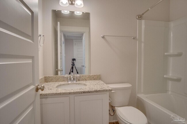 Building Photo - 1538 Iroquois Ct