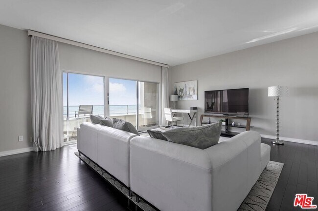 Building Photo - 18065 W Coastline Dr