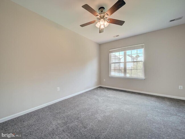 Building Photo - 6311 Hot Spring Ln