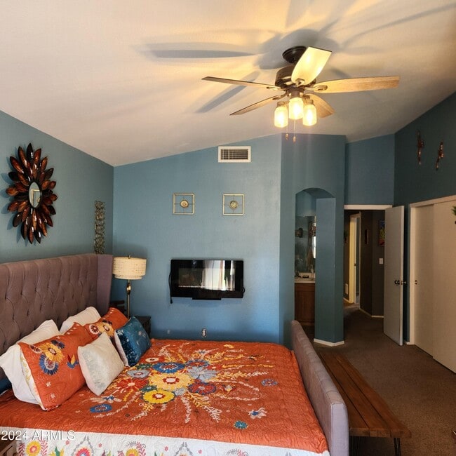 Building Photo - 4825 W Piute Ave