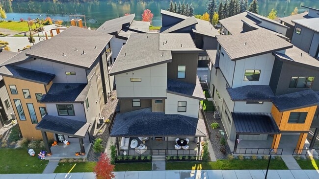 Building Photo - Modern 5-Bed Home in Atlas Waterfront — Elevator, Luxury Finishes & Prime Location