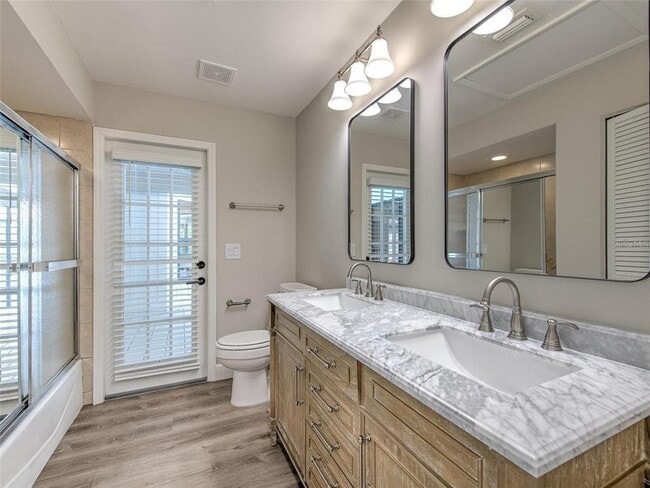 Building Photo - 3105 Mossvale Ln