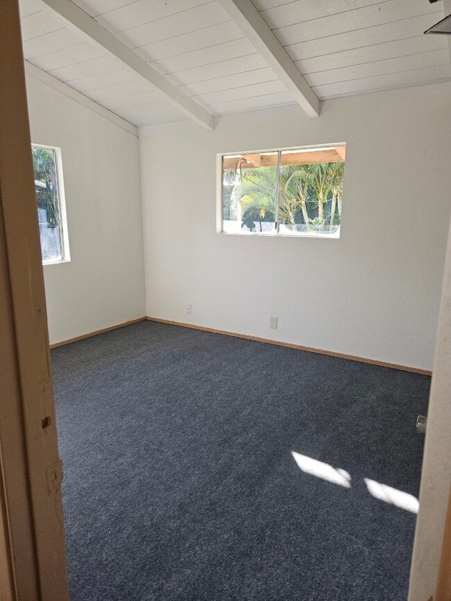 Building Photo - 11-3482-3482 Plumeria St