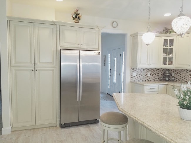 Building Photo - 12 Cindy Ct