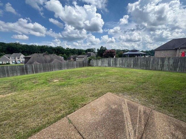Building Photo - 5466 Scarlet Fields Dr
