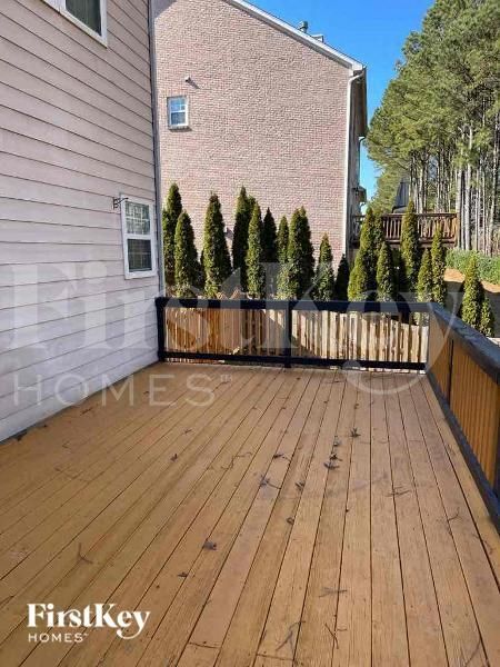 Building Photo - 1157 Fountain Crest Dr