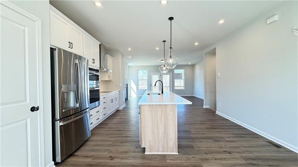 Building Photo - 1043 Bullpen Bluffs-