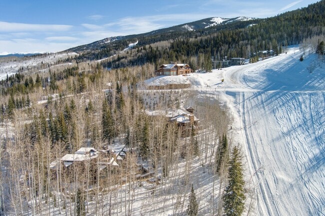 Building Photo - 1777 Wood Rd